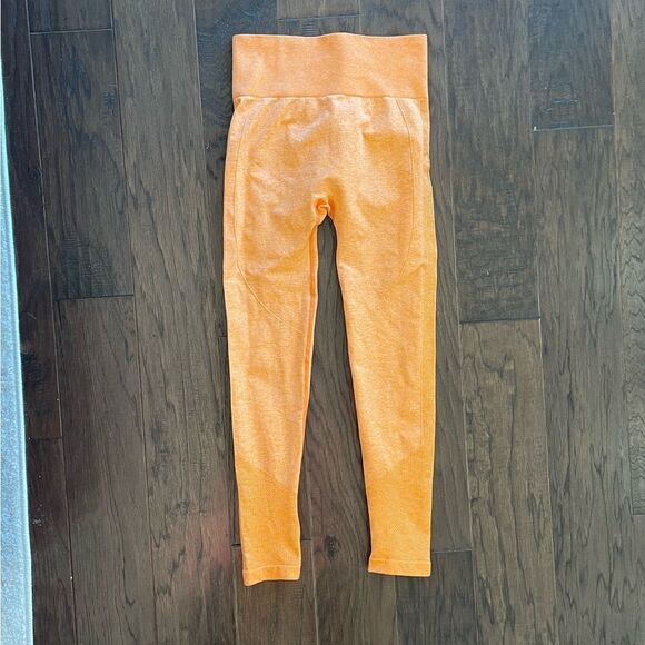 Orange Booty  Sculpting Contour Leggings Small - Picture 3 of 3